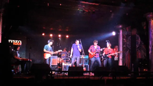 Miniatura: Ecos — en vivo en Mvseo Rock (2013)